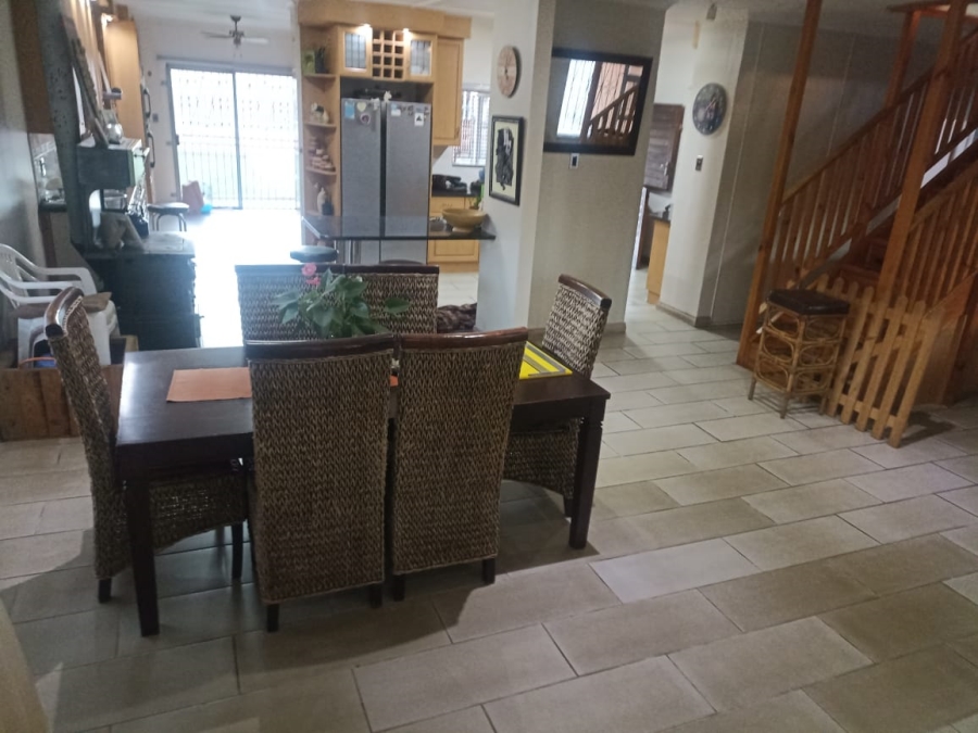 4 Bedroom Property for Sale in Heiderand Western Cape